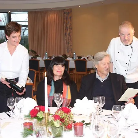 Stichwehs Am Bahnhof Elze